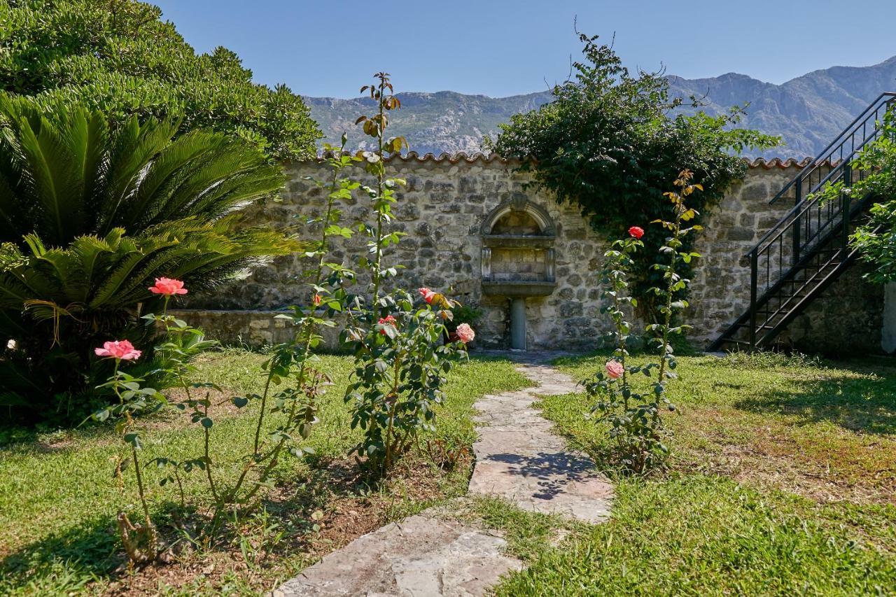 Mediterranean Holiday House & Apartments Kotor Exterior foto