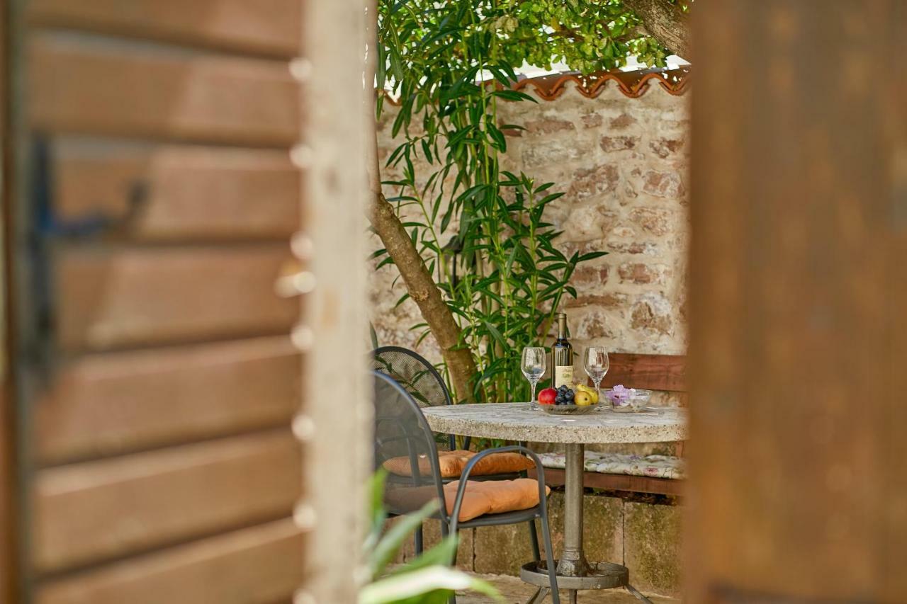 Mediterranean Holiday House & Apartments Kotor Exterior foto