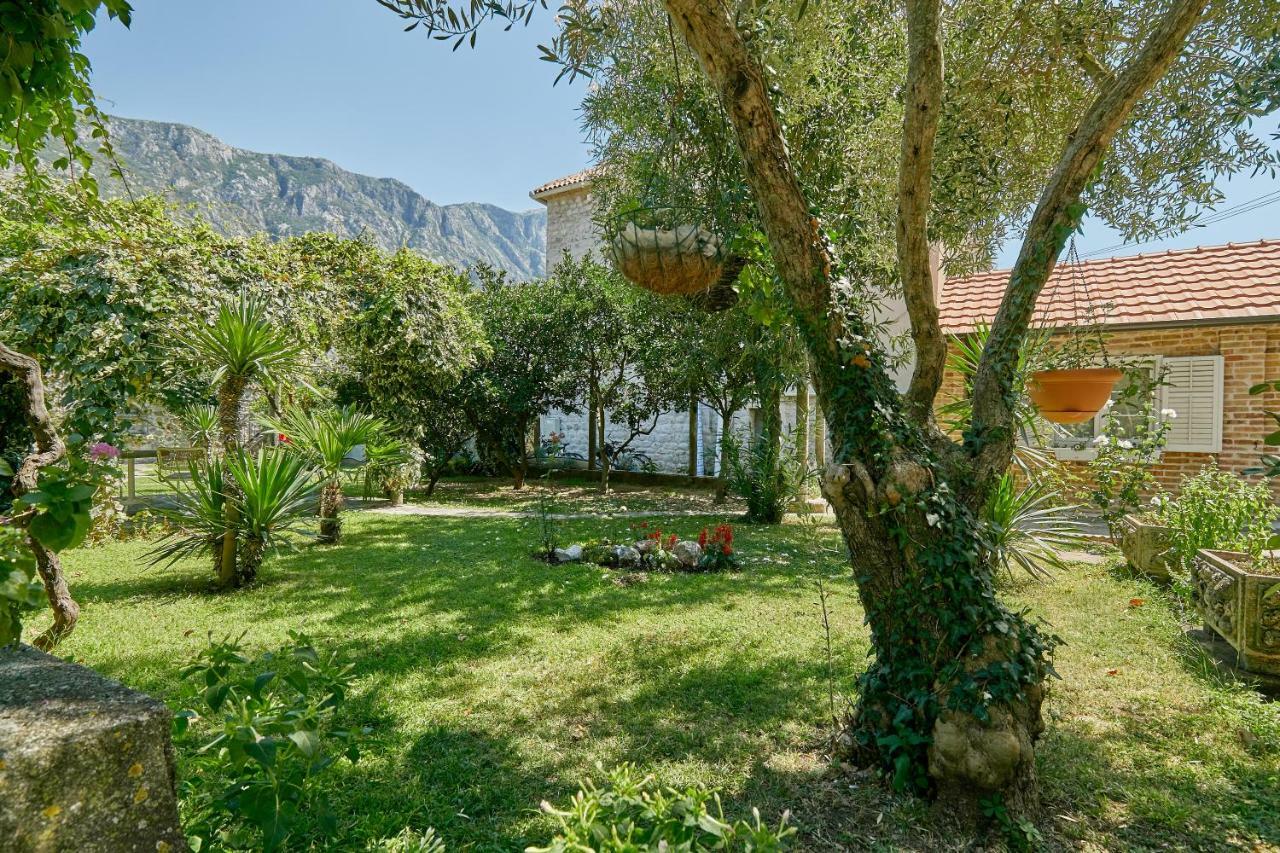 Mediterranean Holiday House & Apartments Kotor Exterior foto