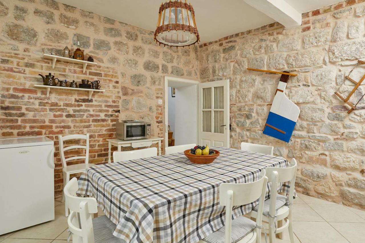 Mediterranean Holiday House & Apartments Kotor Exterior foto
